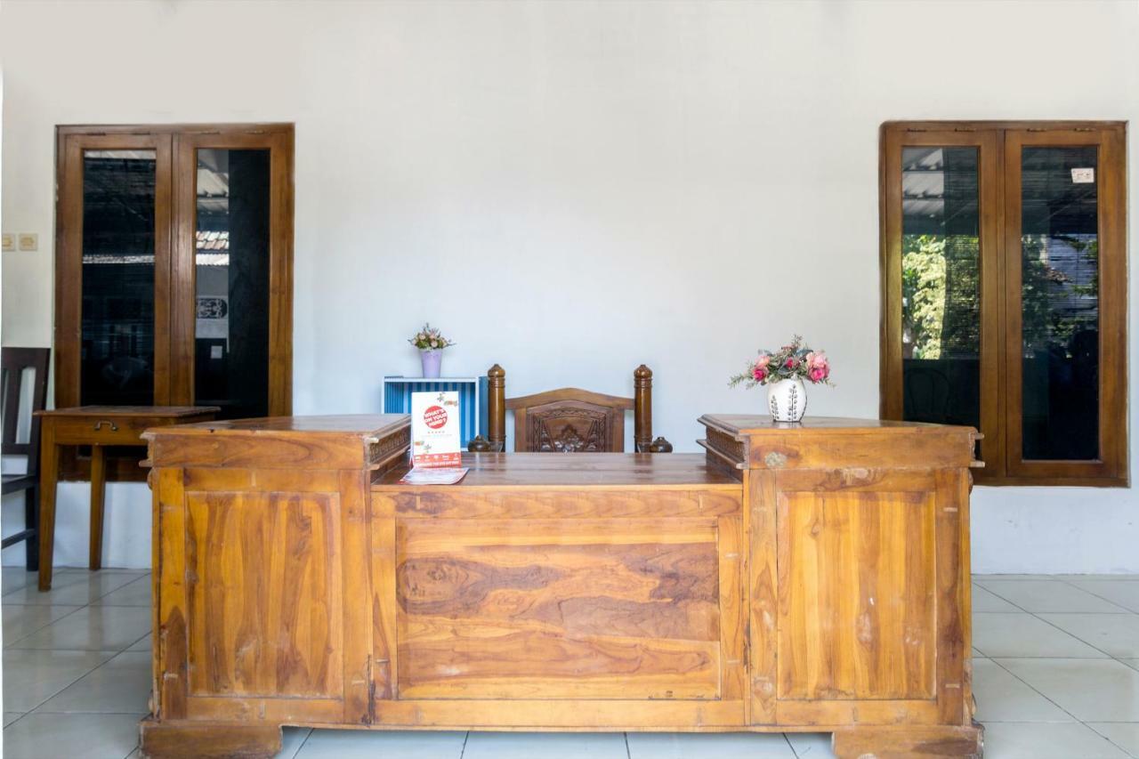 Hotel OYO 857 Pakuncen Malioboro Syariah Yogyakarta Exterior foto